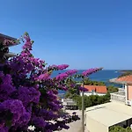 Apartment Apartments By The Sea Prizba, Korcula - 149 *
